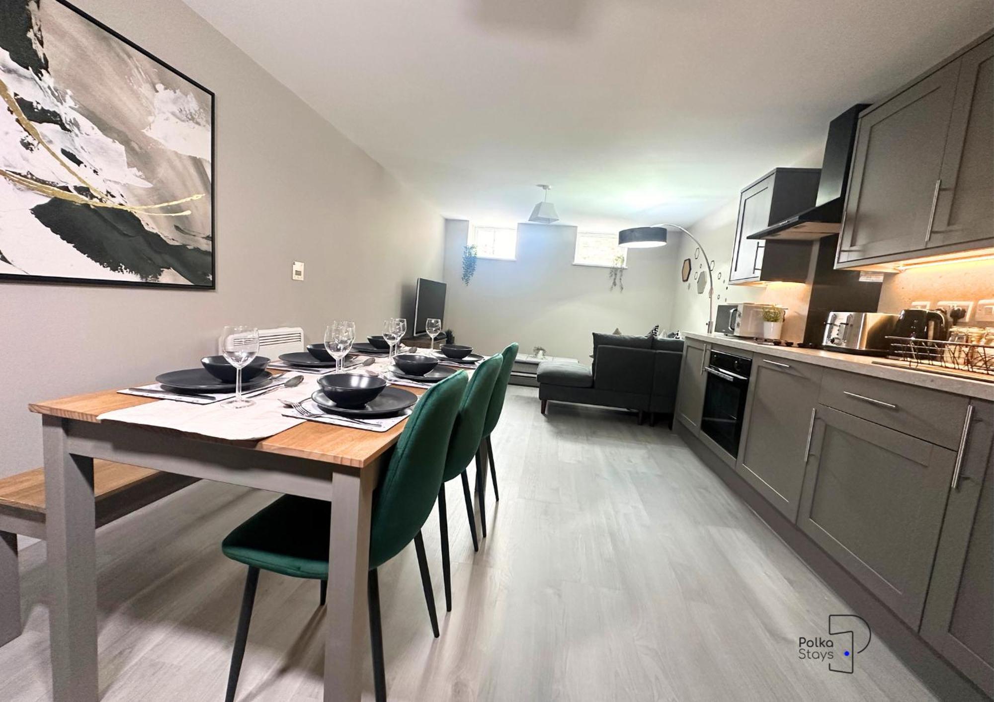 Hanley, Stoke - Modern Spacious Apartments By Polkastays ภายนอก รูปภาพ