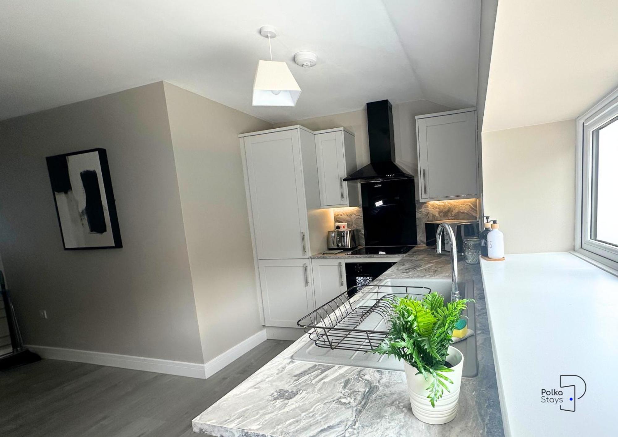 Hanley, Stoke - Modern Spacious Apartments By Polkastays ภายนอก รูปภาพ