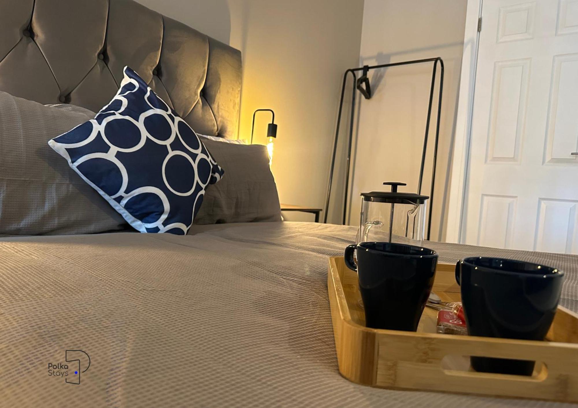 Hanley, Stoke - Modern Spacious Apartments By Polkastays ภายนอก รูปภาพ